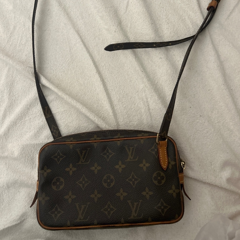 Louis Vuitton Marley Bag